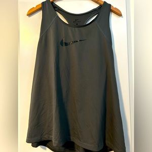 Nike dry fit tank